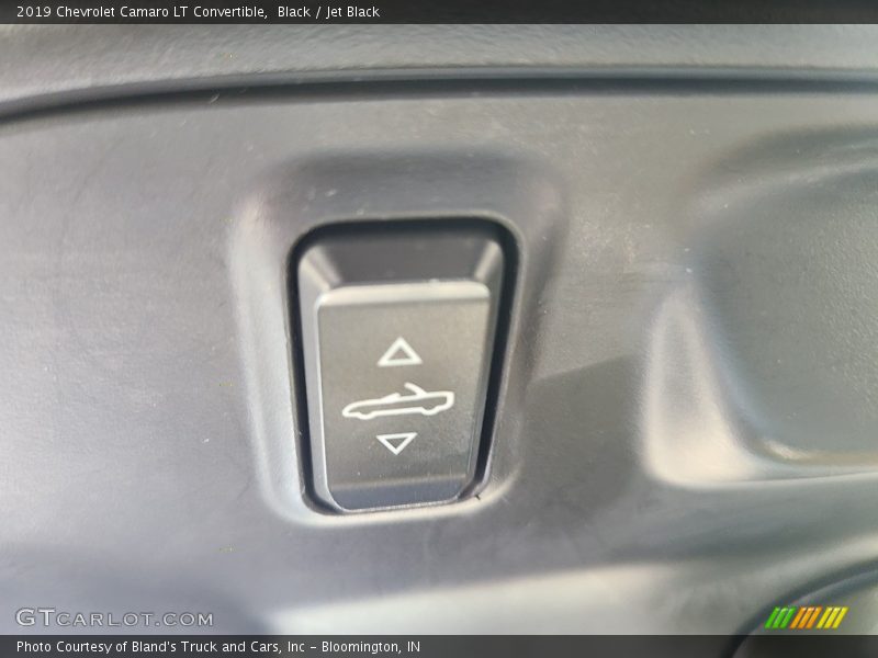 Black / Jet Black 2019 Chevrolet Camaro LT Convertible