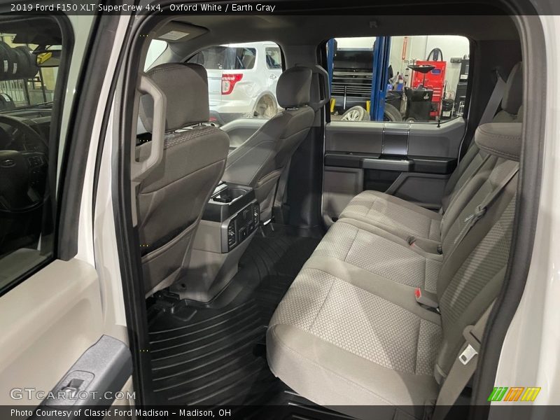 Oxford White / Earth Gray 2019 Ford F150 XLT SuperCrew 4x4