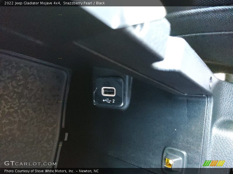 Snazzberry Pearl / Black 2022 Jeep Gladiator Mojave 4x4