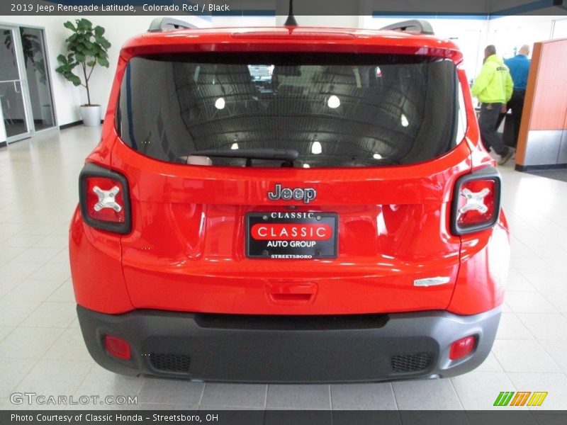 Colorado Red / Black 2019 Jeep Renegade Latitude
