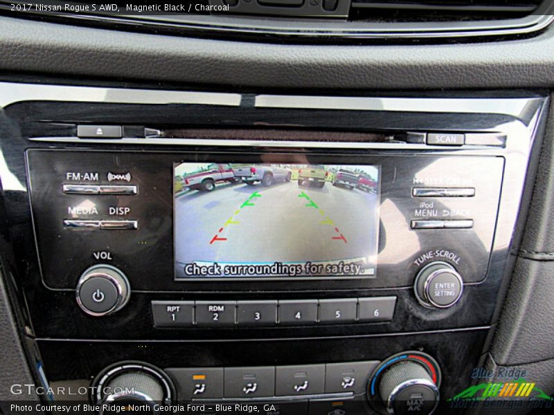 Magnetic Black / Charcoal 2017 Nissan Rogue S AWD