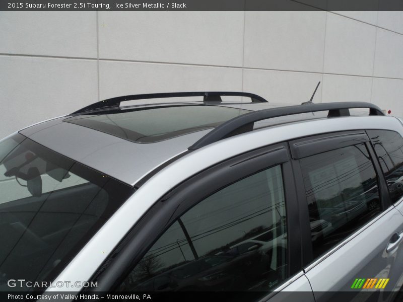 Ice Silver Metallic / Black 2015 Subaru Forester 2.5i Touring