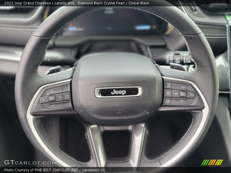 Diamond Black Crystal Pearl / Global Black 2022 Jeep Grand Cherokee L Laredo 4x4