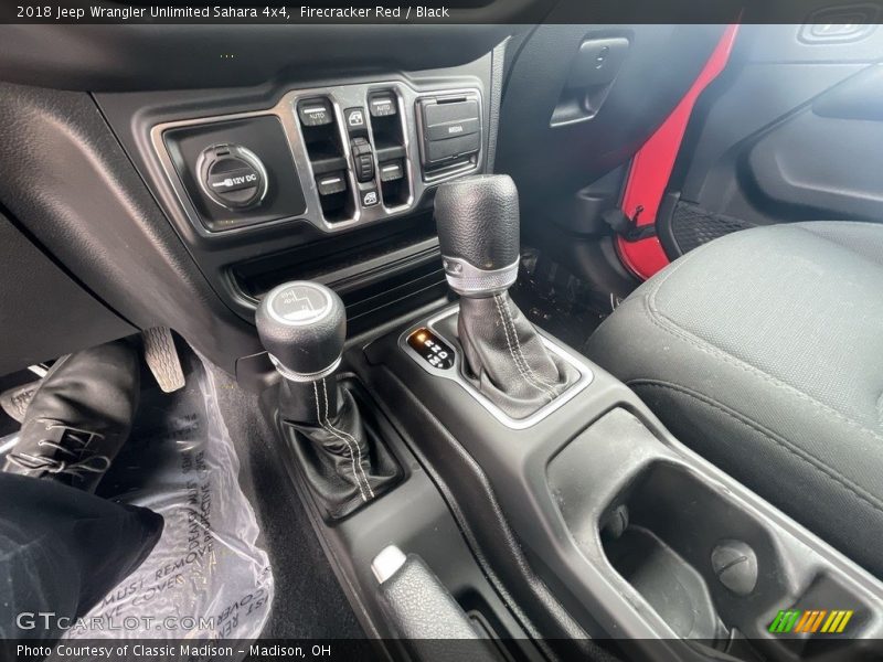Firecracker Red / Black 2018 Jeep Wrangler Unlimited Sahara 4x4