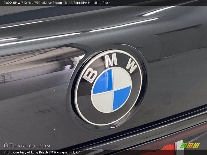 Black Sapphire Metallic / Black 2022 BMW 7 Series 750i xDrive Sedan