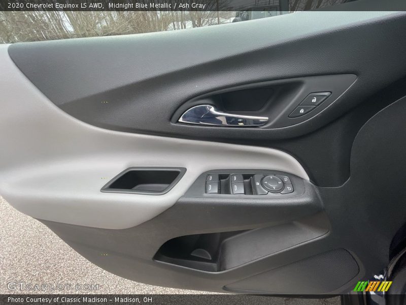Midnight Blue Metallic / Ash Gray 2020 Chevrolet Equinox LS AWD