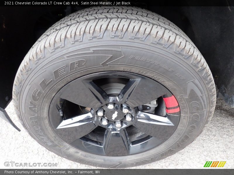 Satin Steel Metallic / Jet Black 2021 Chevrolet Colorado LT Crew Cab 4x4