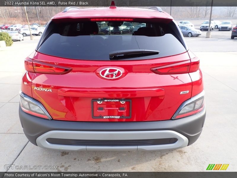 Pulse Red / Black 2022 Hyundai Kona SEL AWD