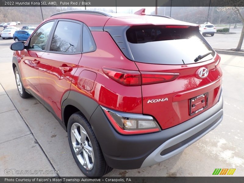 Pulse Red / Black 2022 Hyundai Kona SEL AWD