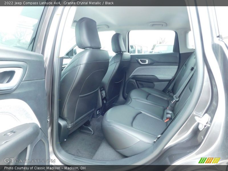 Granite Crystal Metallic / Black 2022 Jeep Compass Latitude 4x4