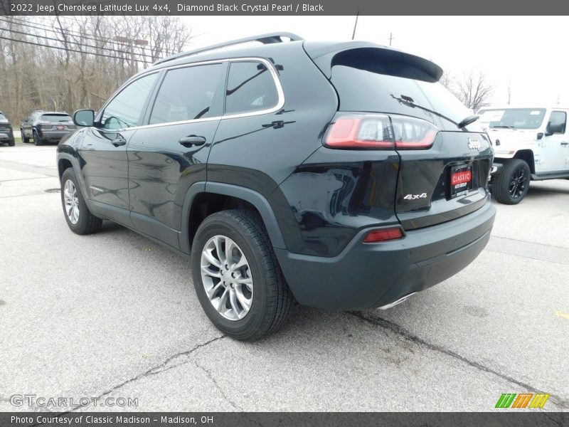 Diamond Black Crystal Pearl / Black 2022 Jeep Cherokee Latitude Lux 4x4