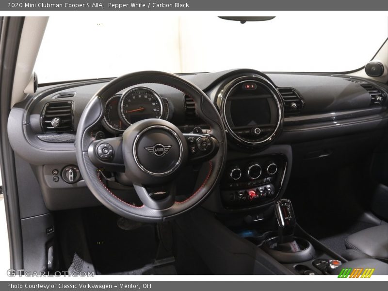 Pepper White / Carbon Black 2020 Mini Clubman Cooper S All4