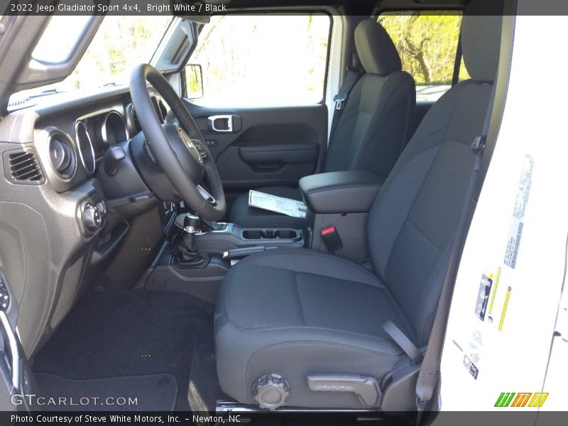 Bright White / Black 2022 Jeep Gladiator Sport 4x4