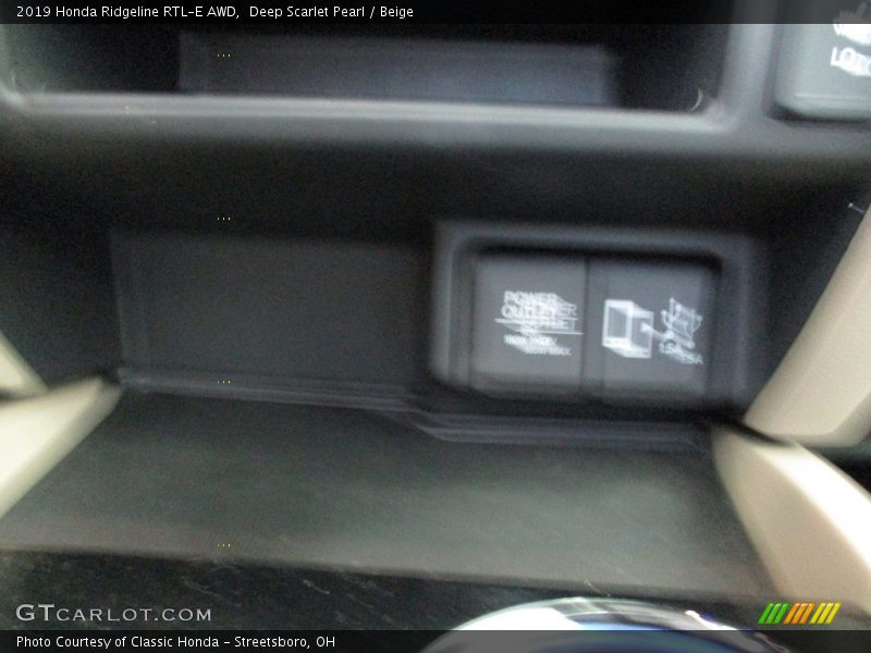 Deep Scarlet Pearl / Beige 2019 Honda Ridgeline RTL-E AWD