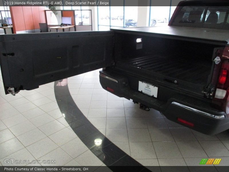 Deep Scarlet Pearl / Beige 2019 Honda Ridgeline RTL-E AWD