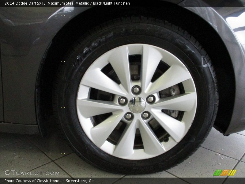 Maximum Steel Metallic / Black/Light Tungsten 2014 Dodge Dart SXT