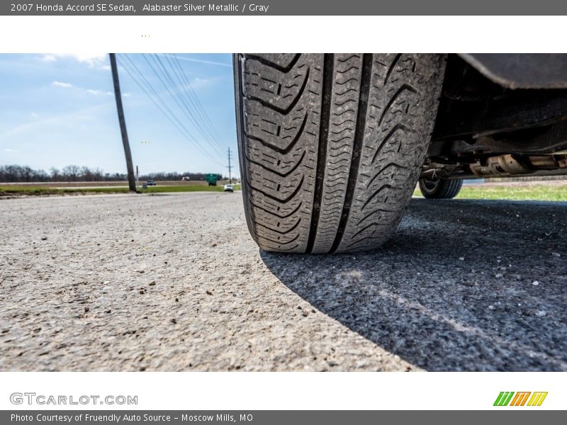 Alabaster Silver Metallic / Gray 2007 Honda Accord SE Sedan