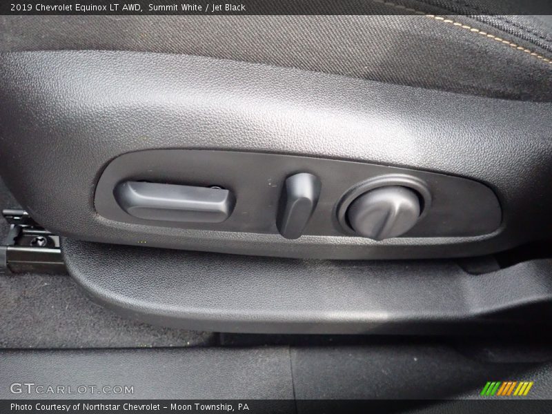 Summit White / Jet Black 2019 Chevrolet Equinox LT AWD