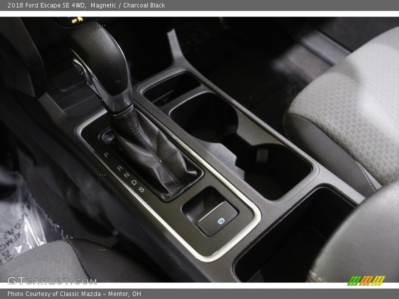 Magnetic / Charcoal Black 2018 Ford Escape SE 4WD