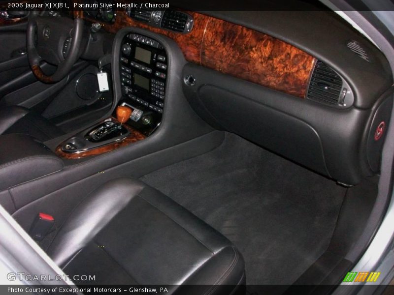 Platinum Silver Metallic / Charcoal 2006 Jaguar XJ XJ8 L