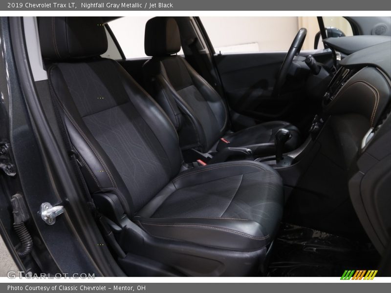 Nightfall Gray Metallic / Jet Black 2019 Chevrolet Trax LT