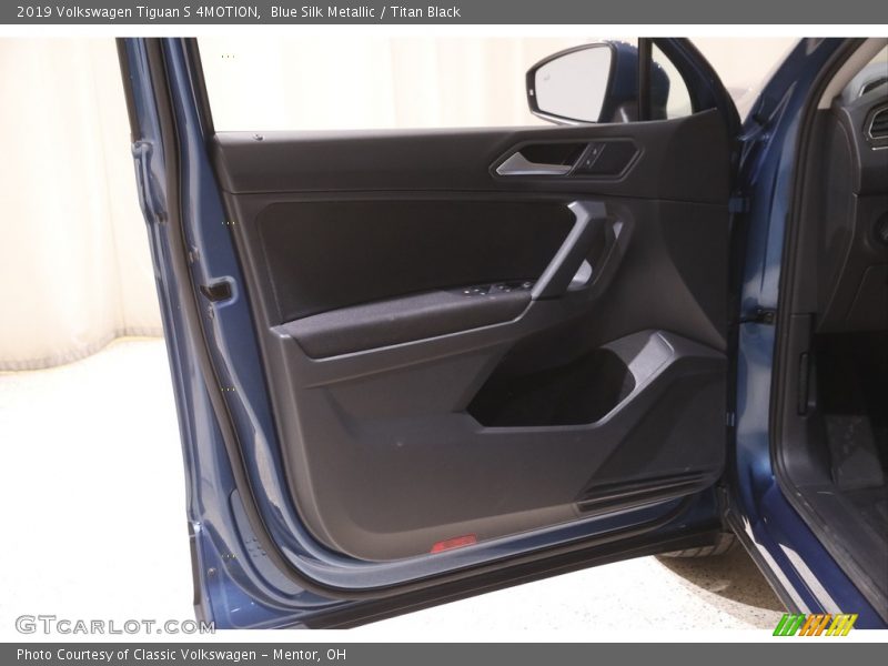 Blue Silk Metallic / Titan Black 2019 Volkswagen Tiguan S 4MOTION