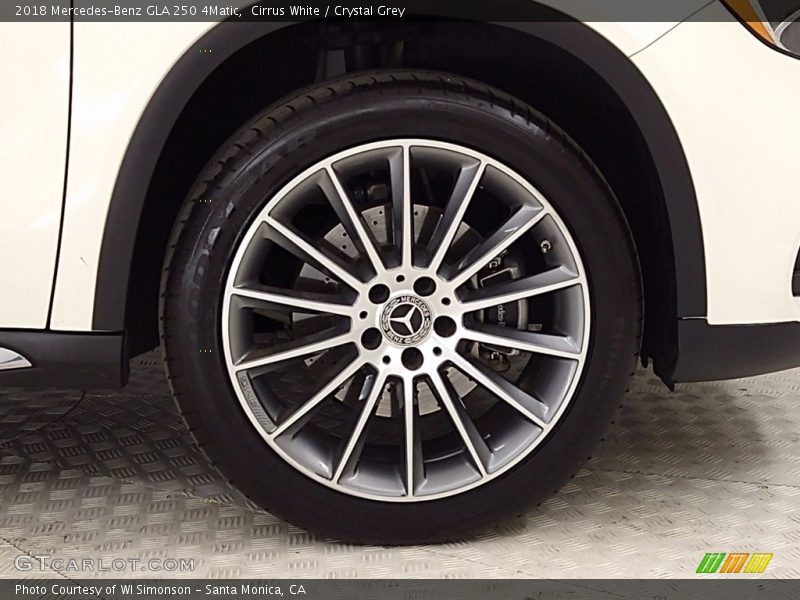 Cirrus White / Crystal Grey 2018 Mercedes-Benz GLA 250 4Matic