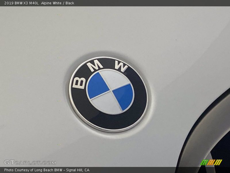 Alpine White / Black 2019 BMW X3 M40i