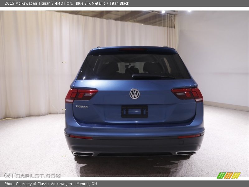 Blue Silk Metallic / Titan Black 2019 Volkswagen Tiguan S 4MOTION