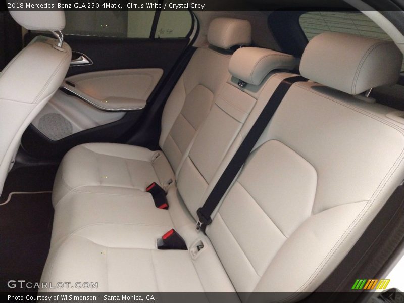 Cirrus White / Crystal Grey 2018 Mercedes-Benz GLA 250 4Matic