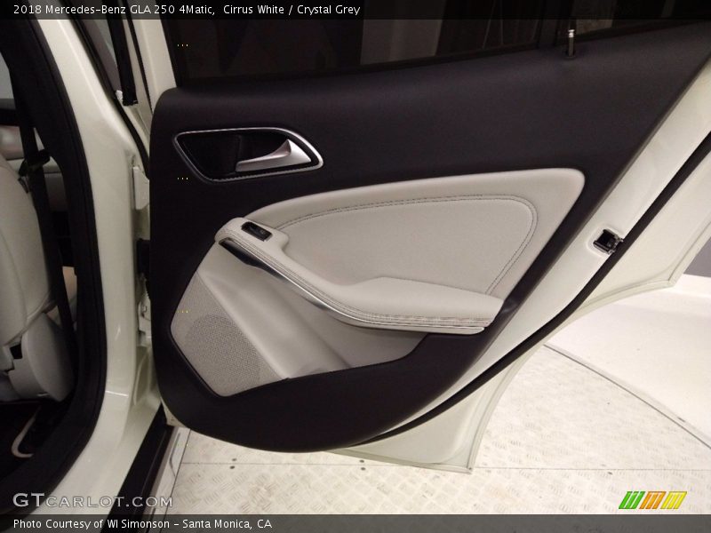 Cirrus White / Crystal Grey 2018 Mercedes-Benz GLA 250 4Matic