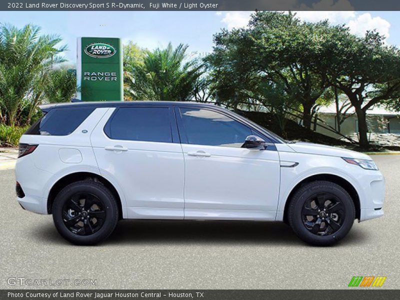 Fuji White / Light Oyster 2022 Land Rover Discovery Sport S R-Dynamic