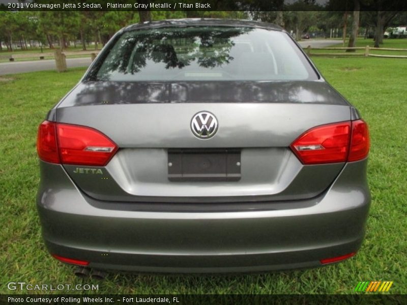 Platinum Gray Metallic / Titan Black 2011 Volkswagen Jetta S Sedan