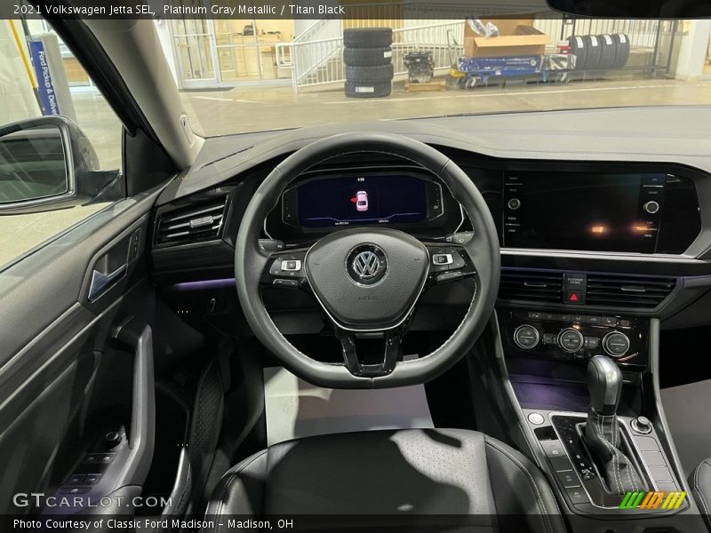 Platinum Gray Metallic / Titan Black 2021 Volkswagen Jetta SEL