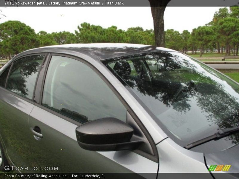 Platinum Gray Metallic / Titan Black 2011 Volkswagen Jetta S Sedan