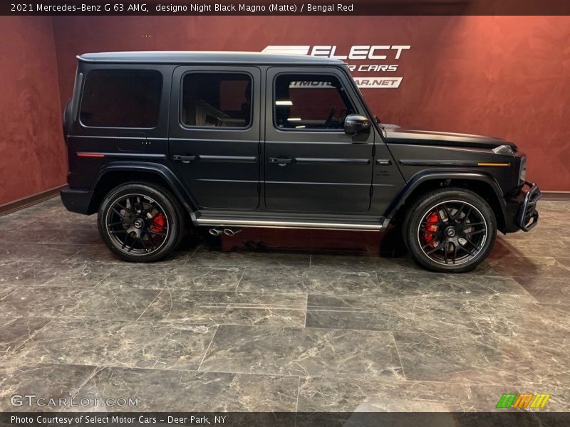 designo Night Black Magno (Matte) / Bengal Red 2021 Mercedes-Benz G 63 AMG