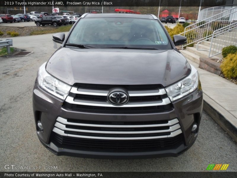 Predawn Gray Mica / Black 2019 Toyota Highlander XLE AWD