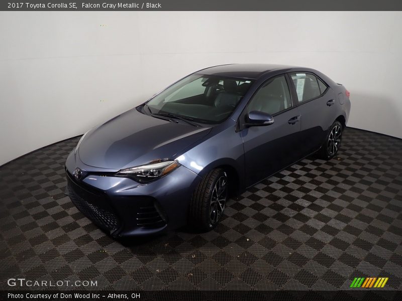 Falcon Gray Metallic / Black 2017 Toyota Corolla SE