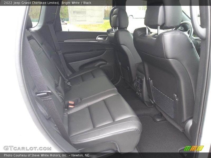 Rear Seat of 2022 Grand Cherokee Limited