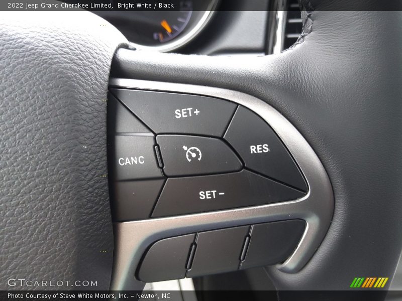  2022 Grand Cherokee Limited Steering Wheel