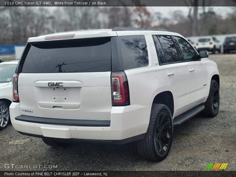 White Frost Tintcoat / Jet Black 2019 GMC Yukon SLT 4WD