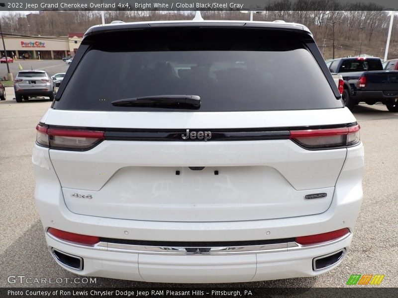 Bright White / Global Black/Steel Gray 2022 Jeep Grand Cherokee Overland 4x4