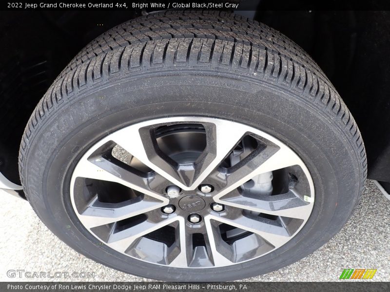 Bright White / Global Black/Steel Gray 2022 Jeep Grand Cherokee Overland 4x4