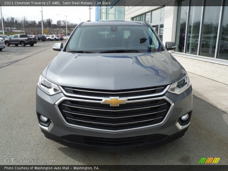 Satin Steel Metallic / Jet Black 2021 Chevrolet Traverse LT AWD