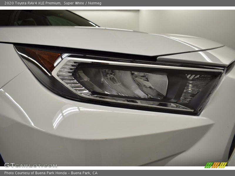 Super White / Nutmeg 2020 Toyota RAV4 XLE Premium