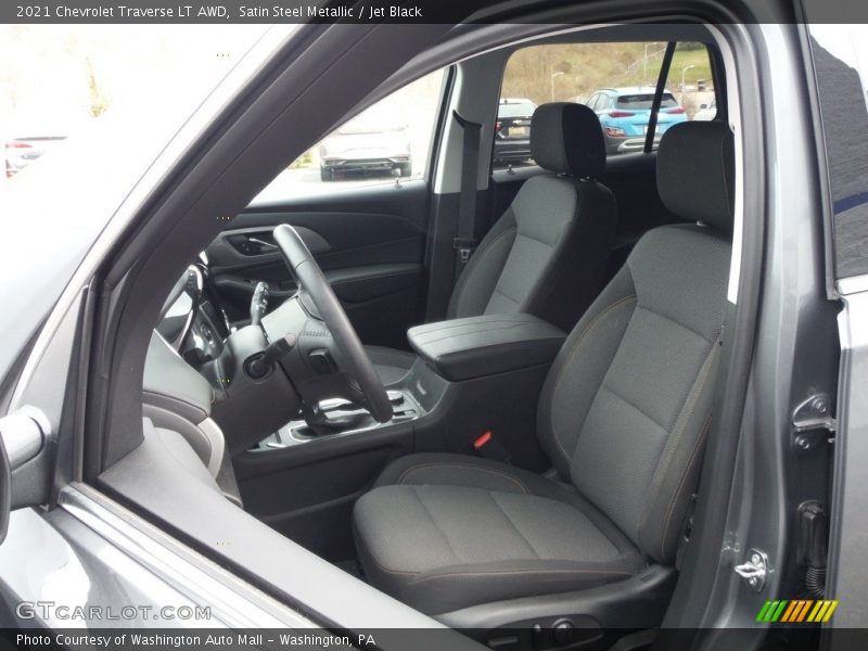 Satin Steel Metallic / Jet Black 2021 Chevrolet Traverse LT AWD