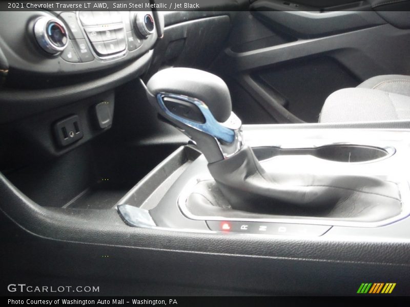 Satin Steel Metallic / Jet Black 2021 Chevrolet Traverse LT AWD