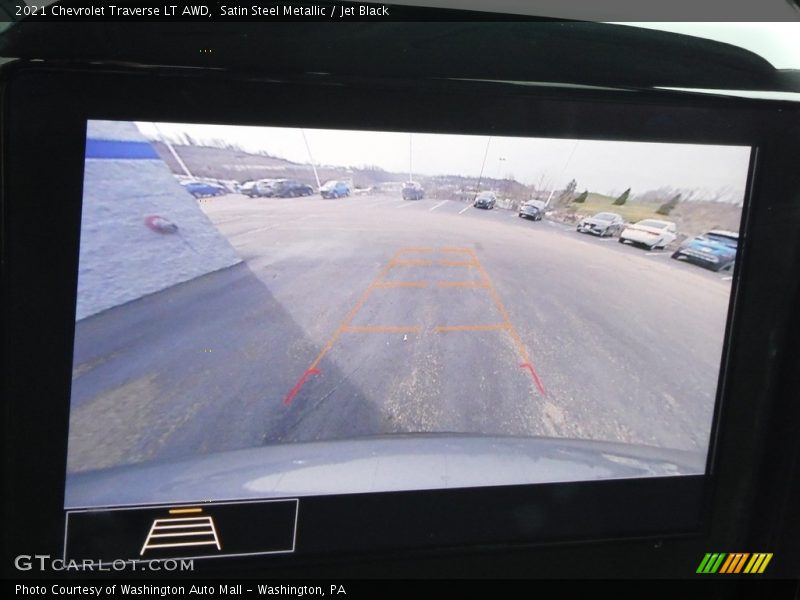 Satin Steel Metallic / Jet Black 2021 Chevrolet Traverse LT AWD