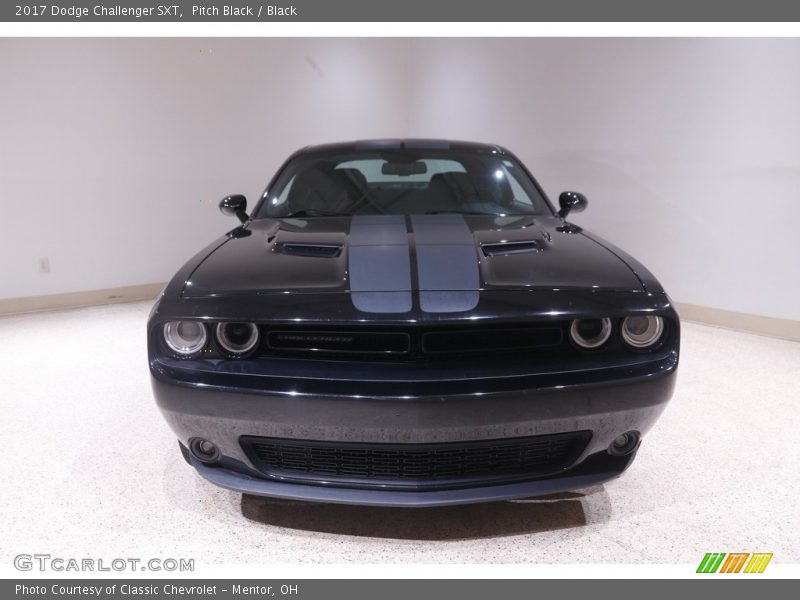 Pitch Black / Black 2017 Dodge Challenger SXT