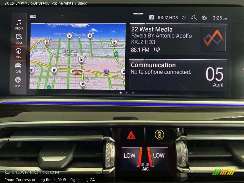 Alpine White / Black 2019 BMW X5 xDrive40i